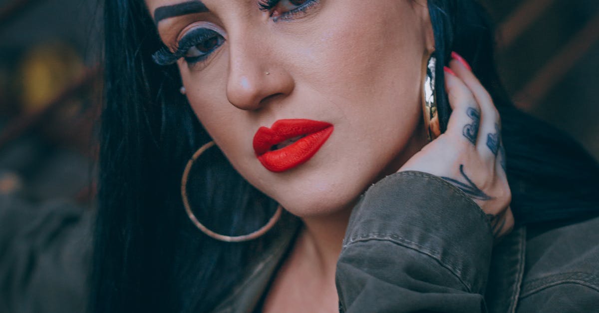 Comparing Organic Pigments to Conventional Options