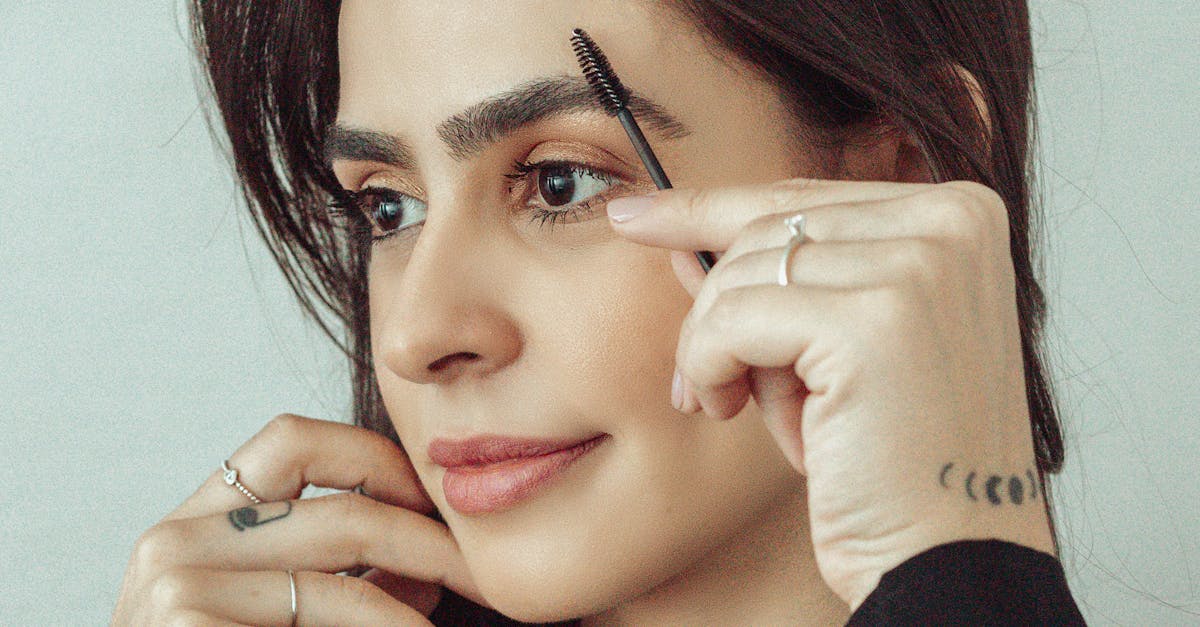 Different Types of Applicator Brushes and Their Uses