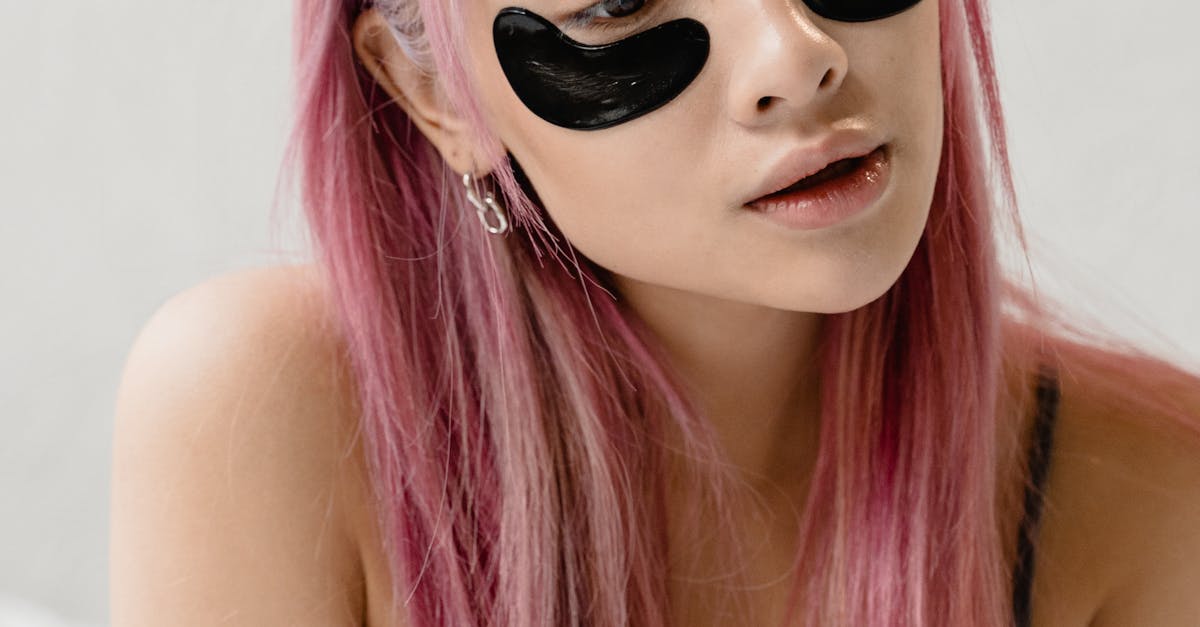 The Best Applicator Brushes for Microblading and Ombre Effects